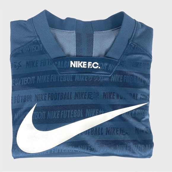 Nike F.C. Dri-fit Reversible Short Sleeve Blue Soccer Jersey - Picture 2 of 9